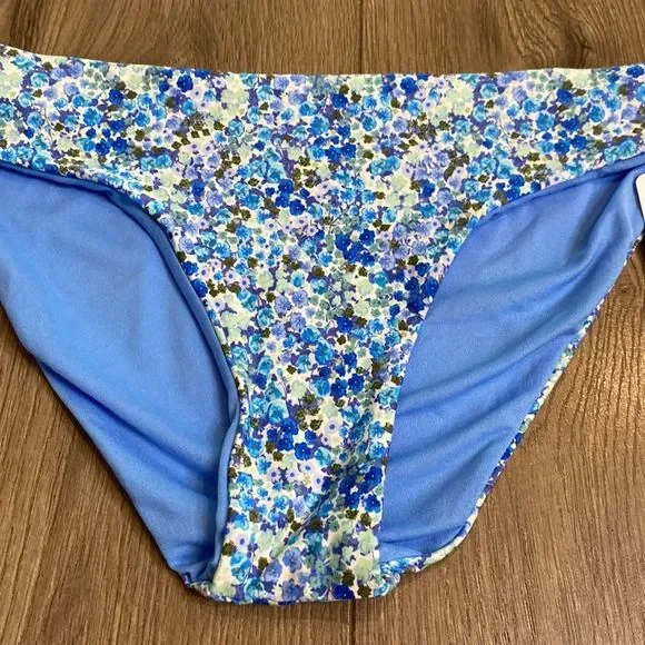Splendid Reversible Blue Floral Print Bikini Bottoms Size Medium - Picture 2 of 8